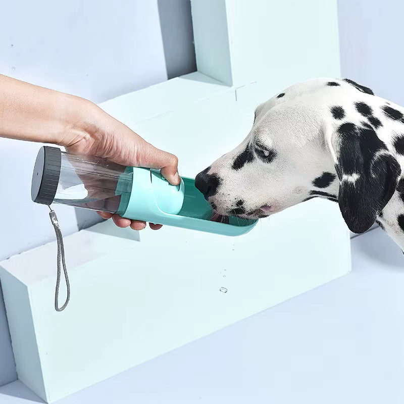 Portable pet water cup👍Outdoor pet drinking water cup